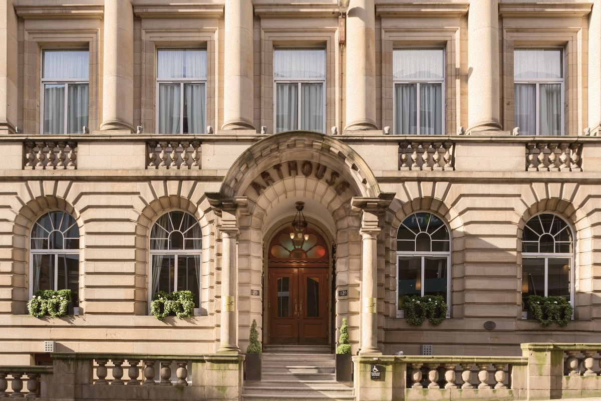 A view of the Frontage of Arthouse Hotel